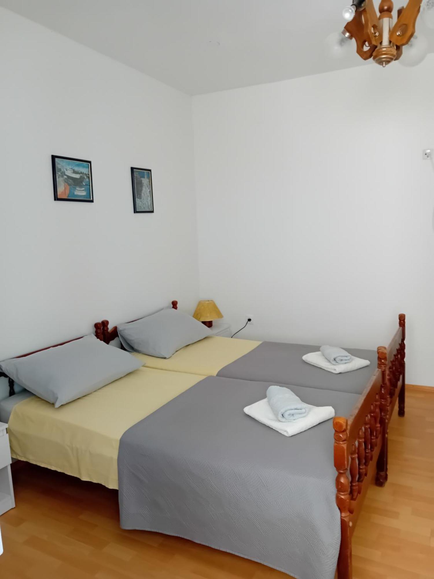 Spajic Apartments Seget Vranjica Esterno foto