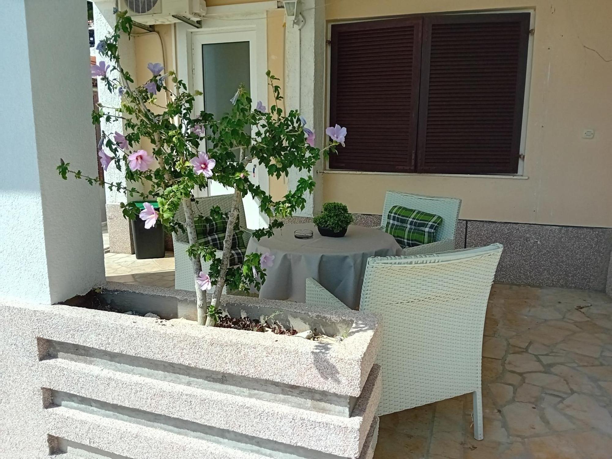 Spajic Apartments Seget Vranjica Esterno foto
