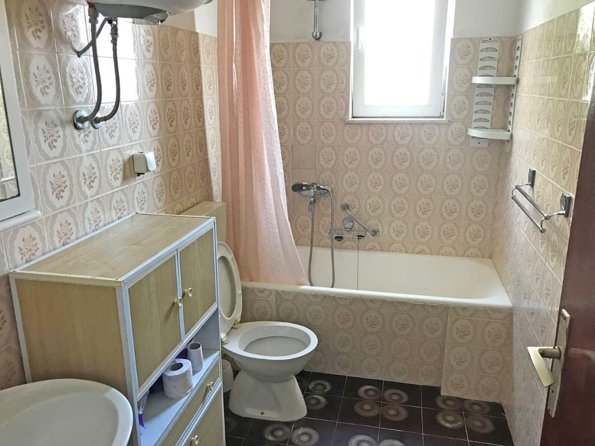 Spajic Apartments Seget Vranjica Esterno foto