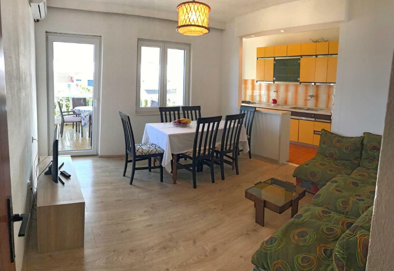 Spajic Apartments Seget Vranjica Esterno foto