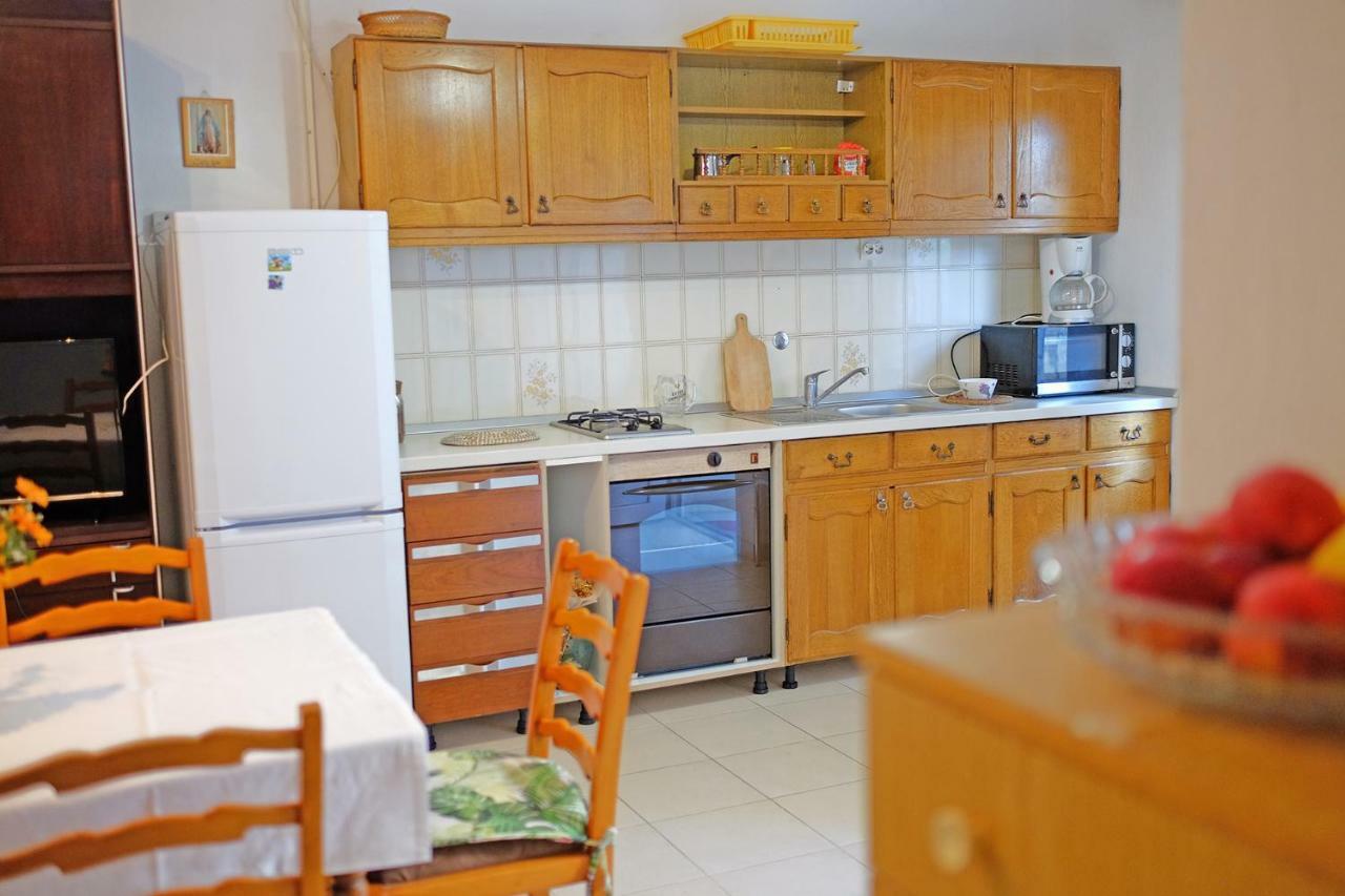 Spajic Apartments Seget Vranjica Esterno foto